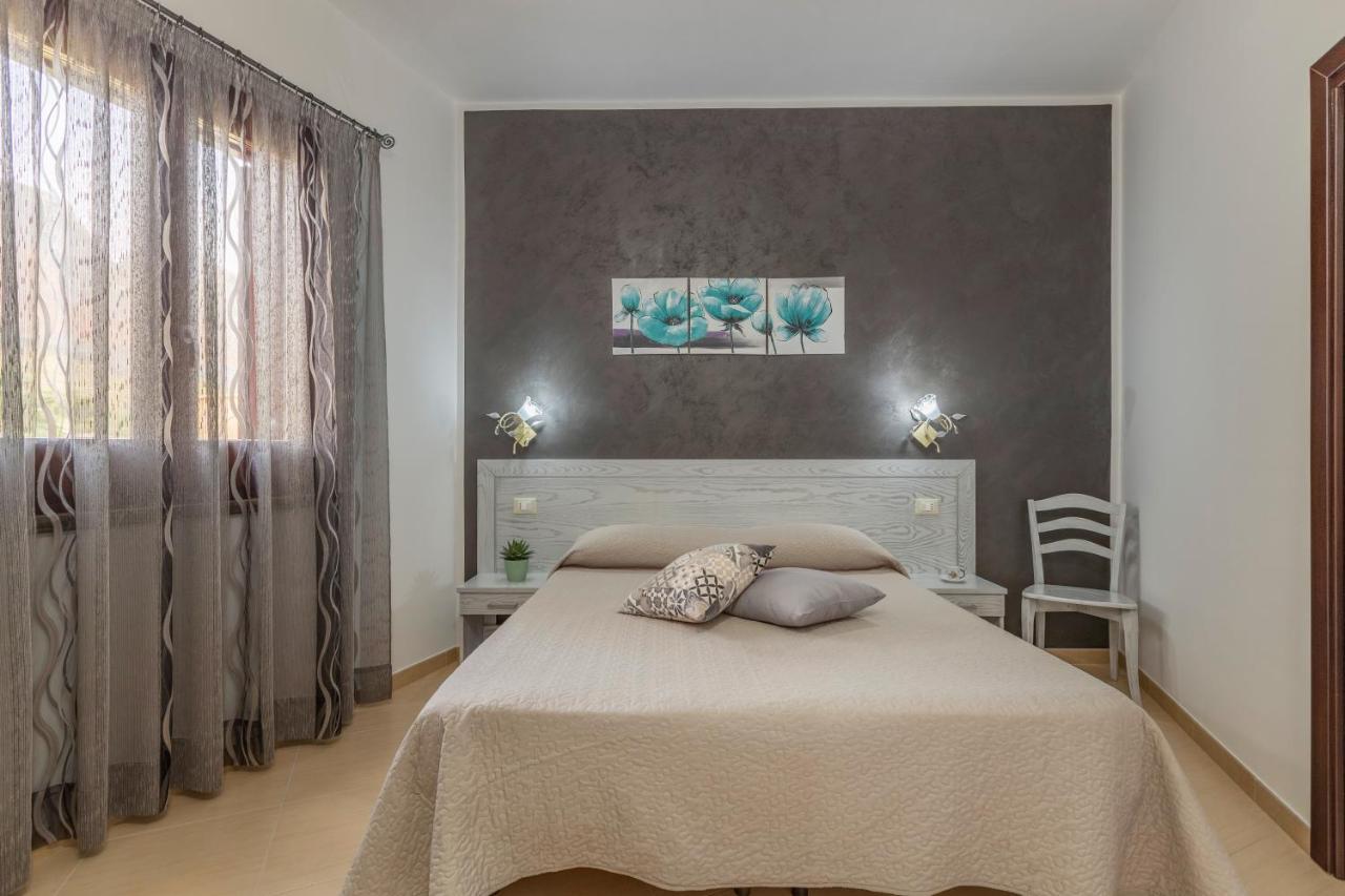 Terra Del Sole Bed and Breakfast Macari Exteriör bild